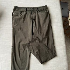 Men’s lululemon ABC Pant